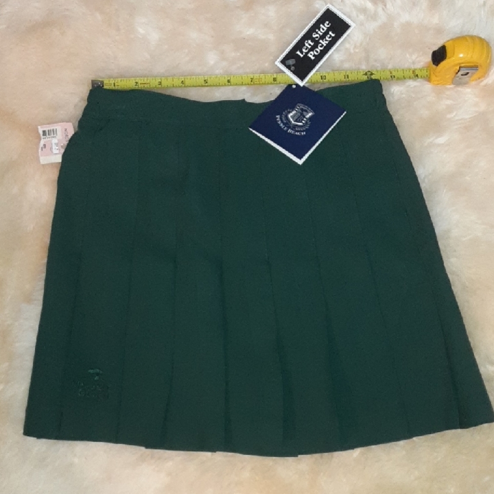 Pebble Beach Dark Green Pleated Mini Skirt